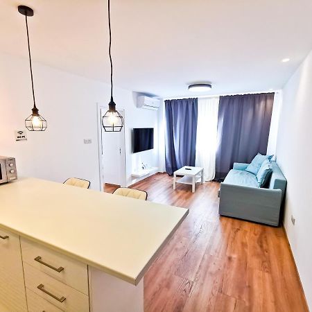 Citycenter Boutique Apartment Larnaca Exteriér fotografie
