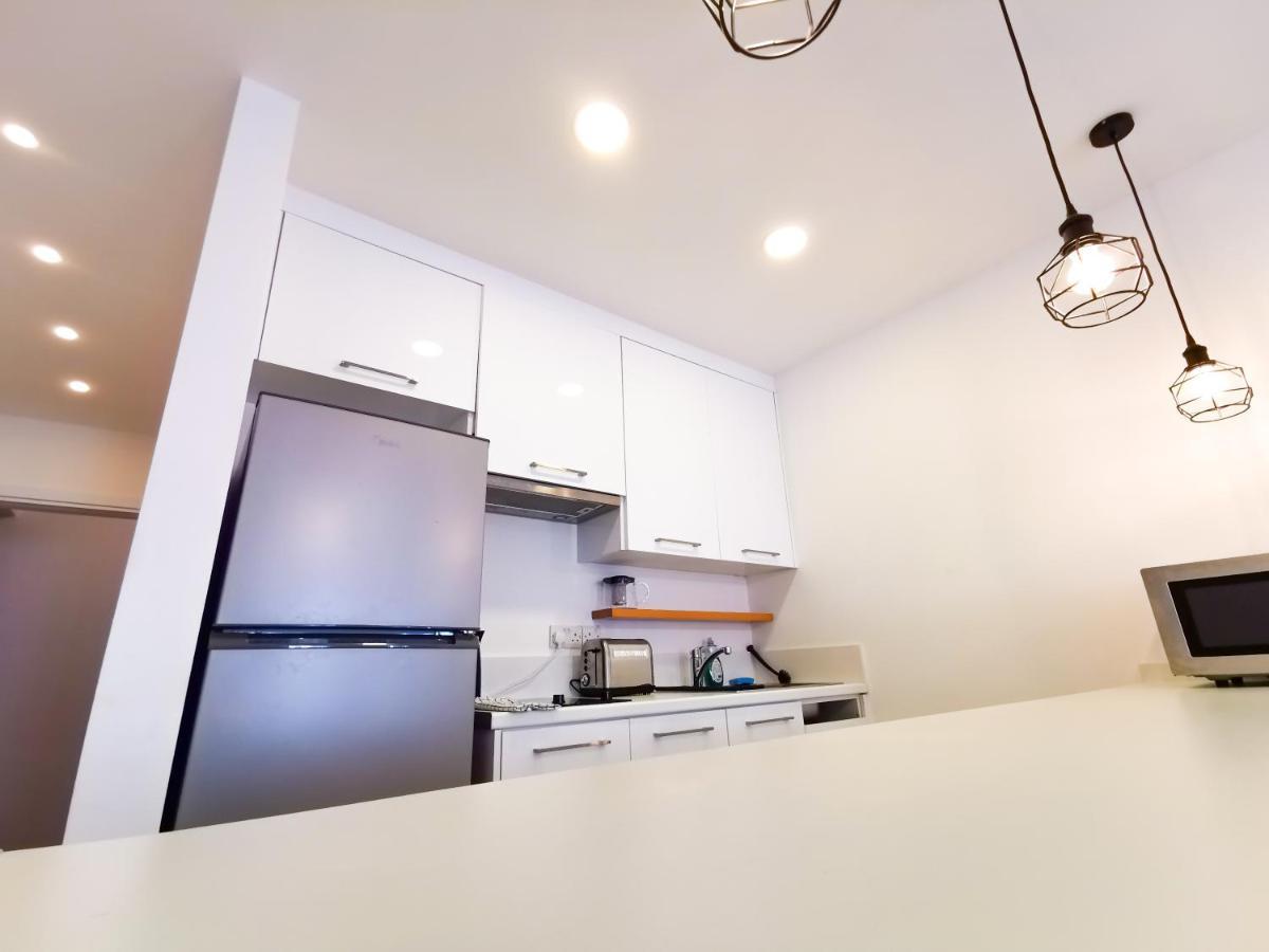 Citycenter Boutique Apartment Larnaca Exteriér fotografie